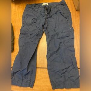 Old Navy crop pants navy